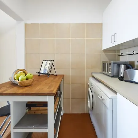 Sunny Monte Estoril - Perfect For 4, Near Beach * Estoril