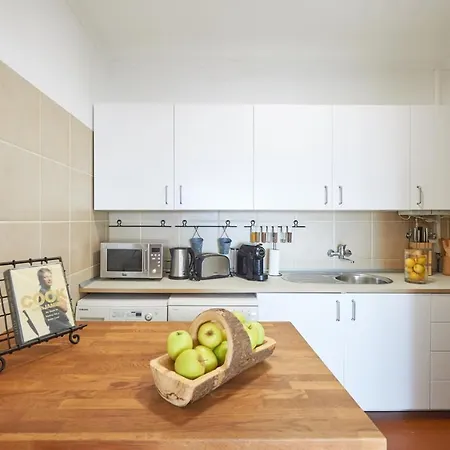 Appartement Sunny Monte Estoril - Perfect For 4, Near Beach *