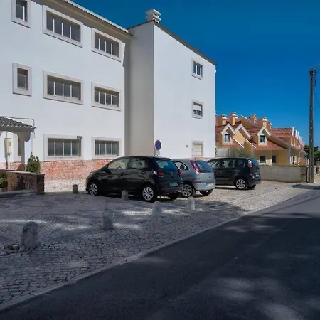 Sunny Monte Estoril - Perfect For 4, Near Beach Apartamento *
